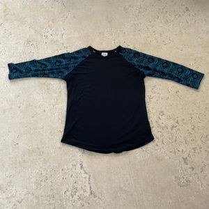 LuLaRoe Randy tee